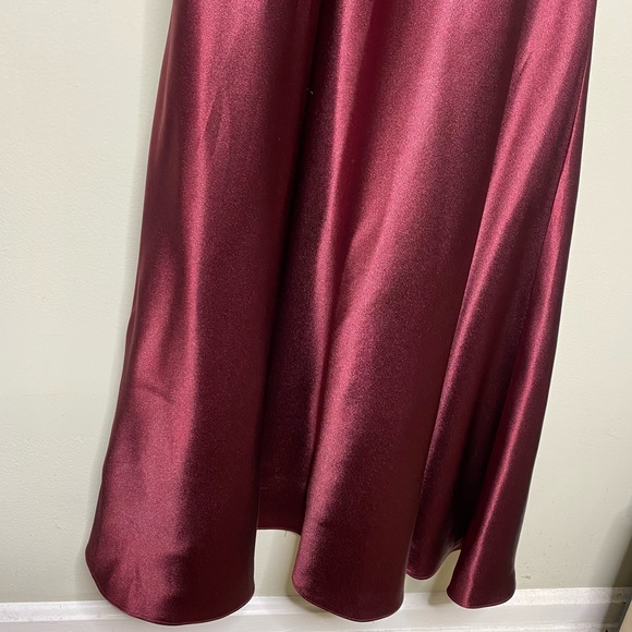 Jenny Yoo Hibiscus Serena Draped Off The Shoulder Satin Crepe Maxi Grown Dress 6 - Picture 7 of 10